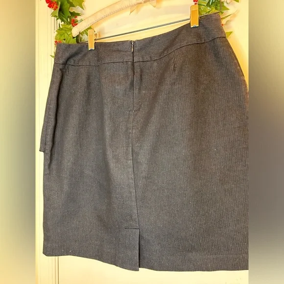 Larry Levine Dark Blue Denim Stretch Layered Skirt - Picture 2 of 6